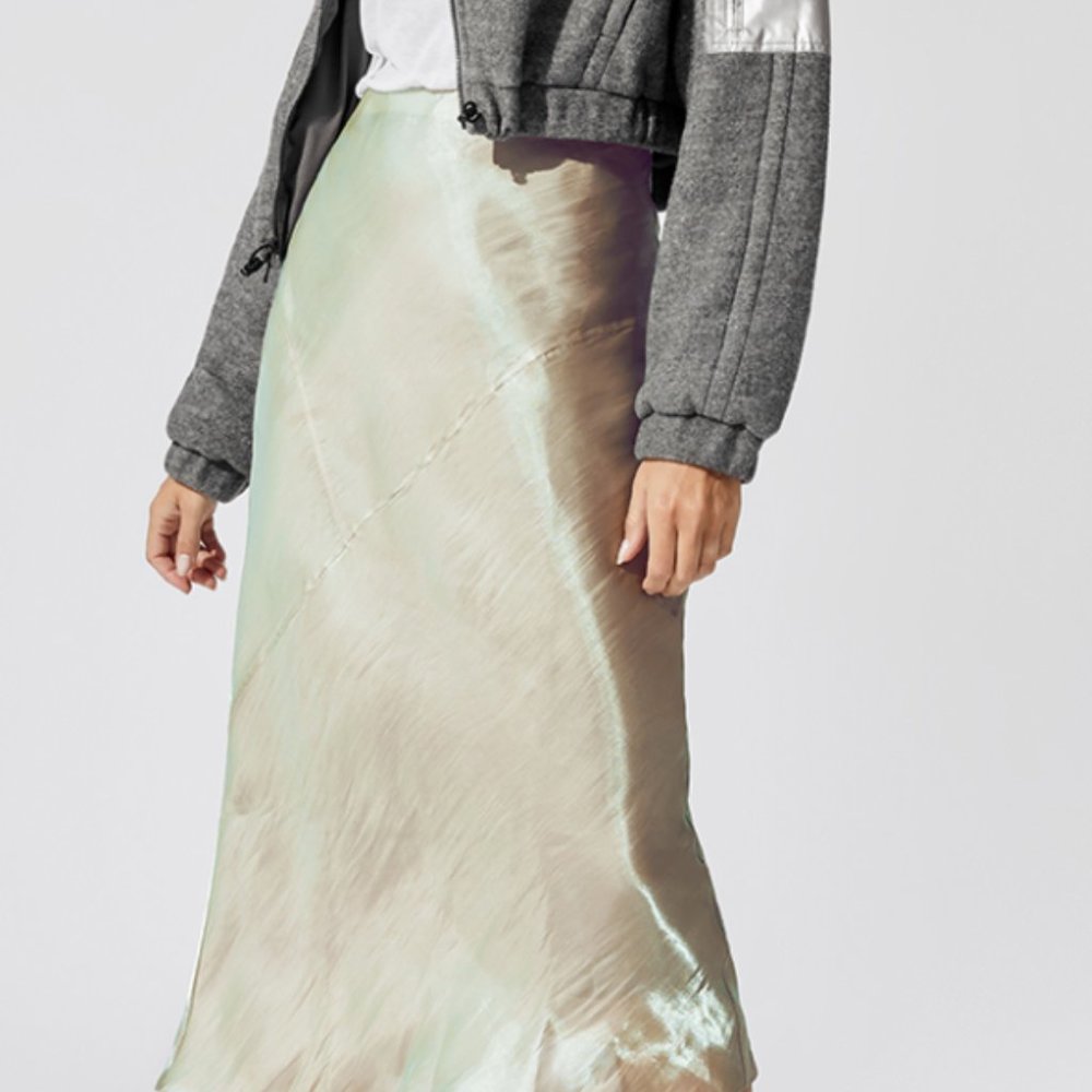 Carbon38 Washed Satin Skirt Size Small iridescent